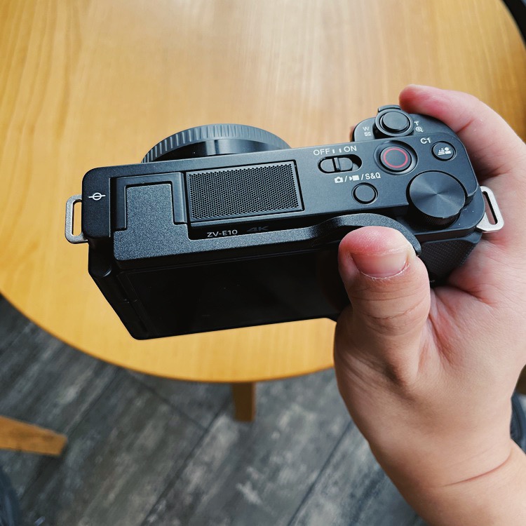 メタルホットシュー サムアップホットシュー サムアップ エク - Sony Camera Zv-E10 のレビューと価格