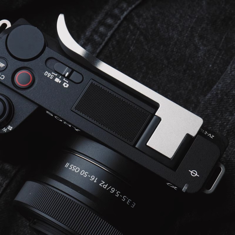 メタルホットシュー サムアップホットシュー サムアップ エク - Sony Camera Zv-E10 のレビューと価格