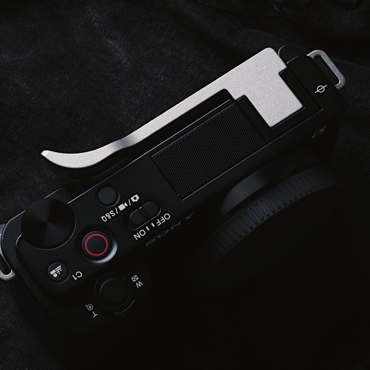メタルホットシュー サムアップホットシュー サムアップ エク - Sony Camera Zv-E10 のレビューと価格
